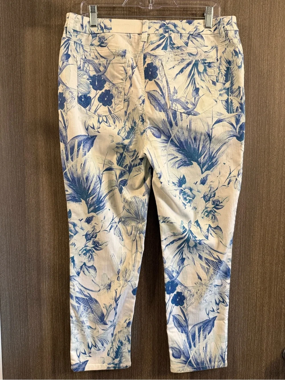 Chico's Blue Floral Print Chinos on Cream